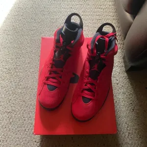 Jordan Sneakers - Air Jordan 6 Toro
