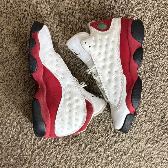Jordan White and Red Sneakers High-Top Classic