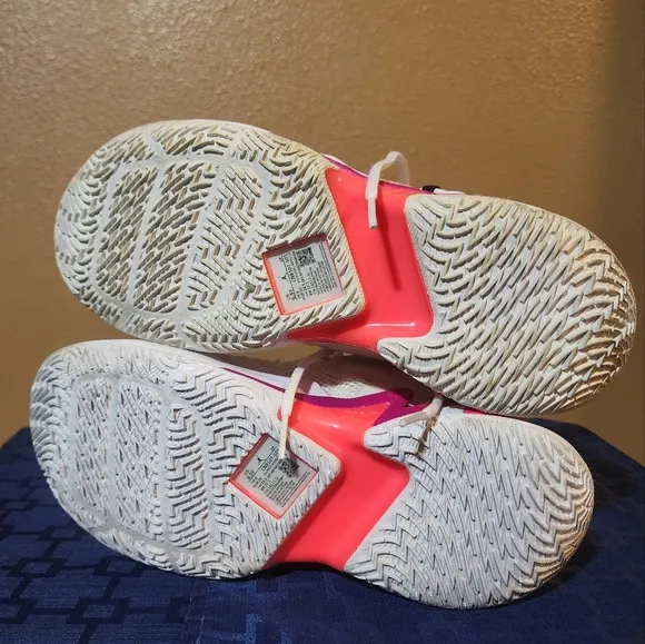 Jordan Why Not Zer0.3 Gs Girls Shoes Size 6.5 Y , Color: Sail/Black/Spruce Aura