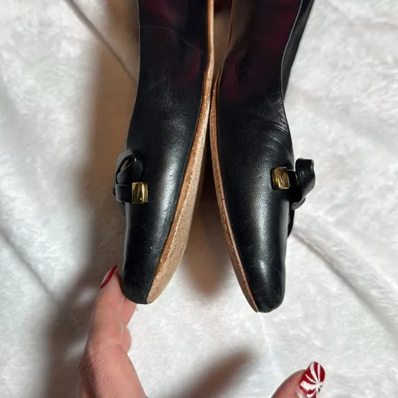 Kate Spade Pointed Flats Black size 8.5 - Comes with box!