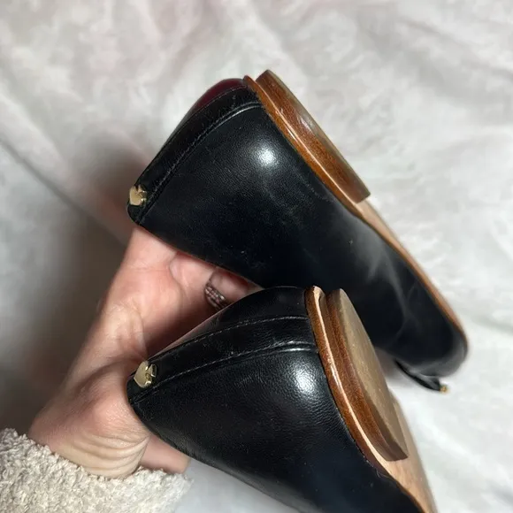 Kate Spade Pointed Flats Black size 8.5 - Comes with box!