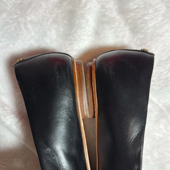 Kate Spade Pointed Flats Black size 8.5 - Comes with box!
