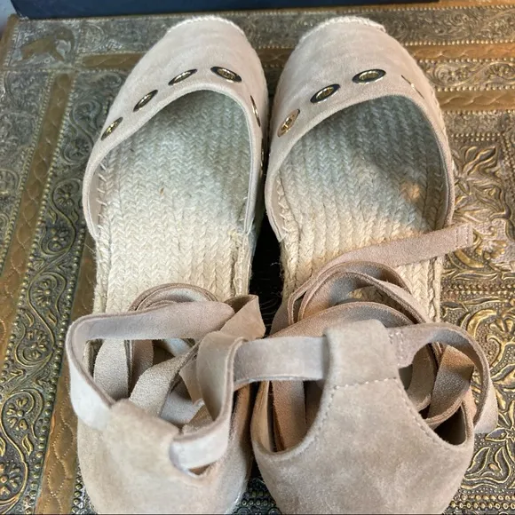 Kendall &amp; Kylie Espadrilles beige size 10 Ariela wrap ankle