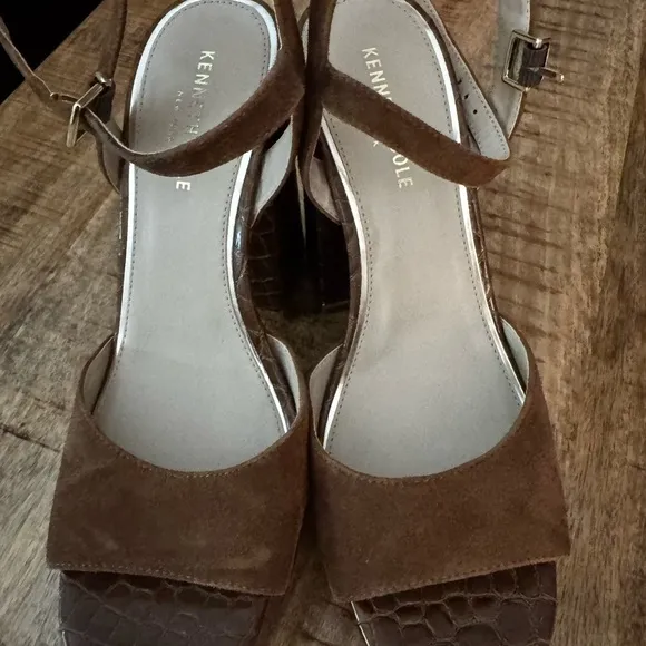 Kenneth Cole brown leather platform Dolly shoes sandals NEW ankle strap
