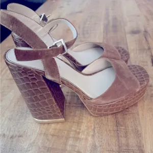 Kenneth Cole brown leather platform Dolly shoes sandals NEW ankle strap