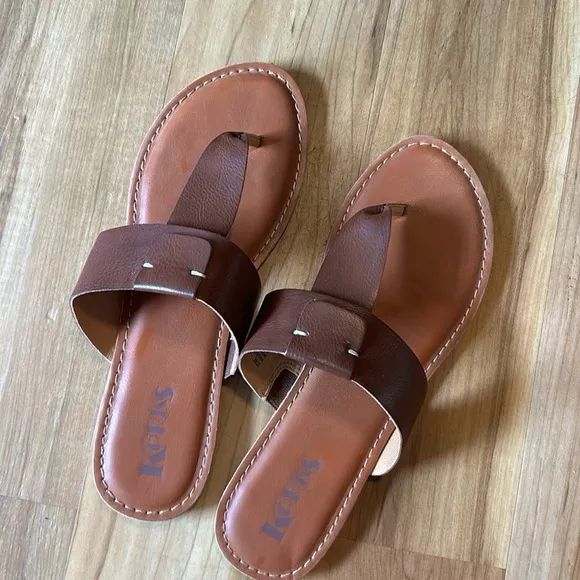 Korks By Kork-Ease Dawn Thong Flat Sandal size 11