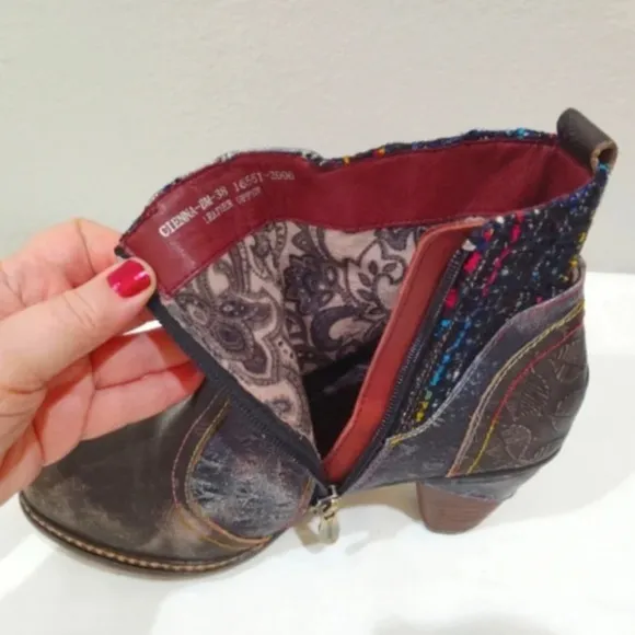 L'Artiste Spring Step Boots Cienna Distressed Multicolor Leather US 7.5 - 8 Zip