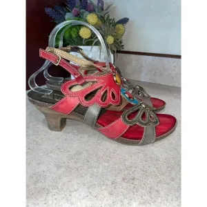 LArtiste Womens Red &amp; Brown Leather Open-Toe Heeled Sandals With Gemstone Accent