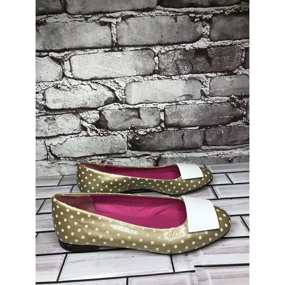 Le babe Taupe Patent Leather Polka Dot Bow Ballet Flats Shoes Women Sz 36.5EU/6M