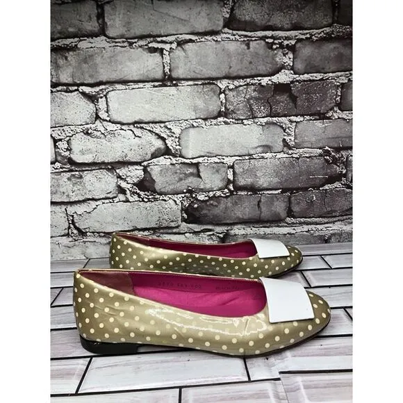 Le babe Taupe Patent Leather Polka Dot Bow Ballet Flats Shoes Women Sz 36.5EU/6M