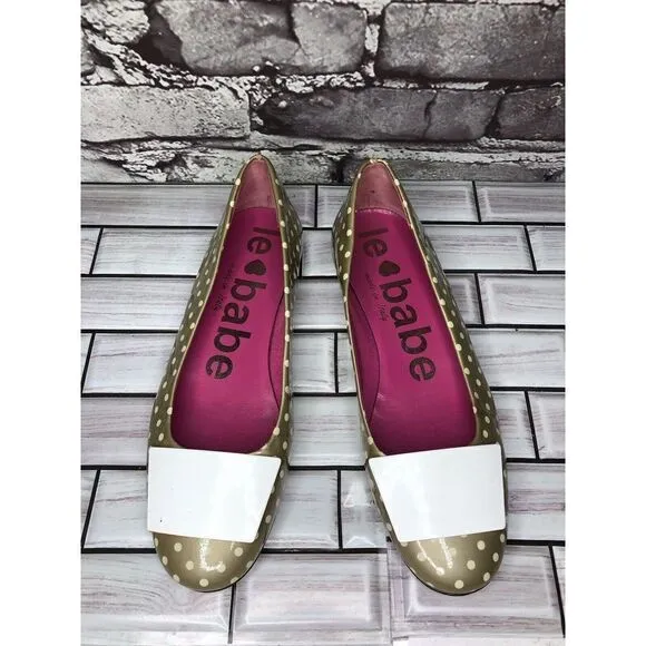 Le babe Taupe Patent Leather Polka Dot Bow Ballet Flats Shoes Women Sz 36.5EU/6M