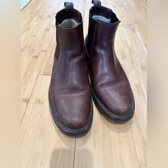 Leather fleece lined boots APC size 43