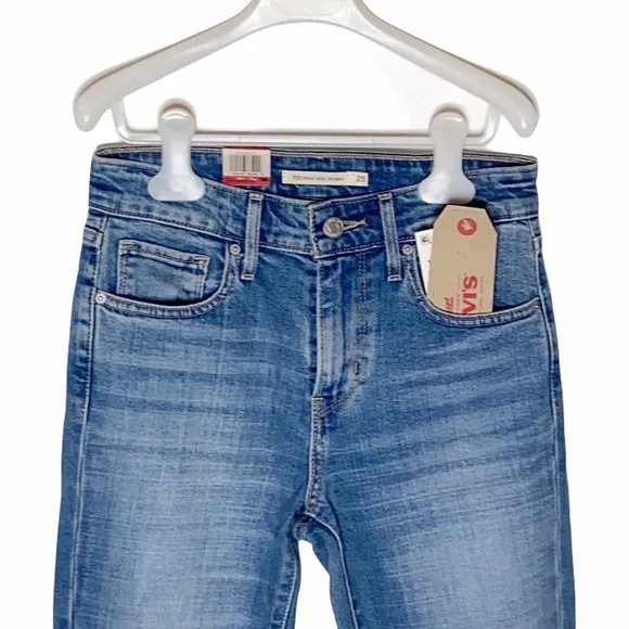 Levi's 721 High Rise Skinny Jeans with rip knee size 25