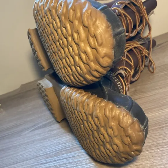 L.L.Bean Maine hunting boots chocolate brown 9
