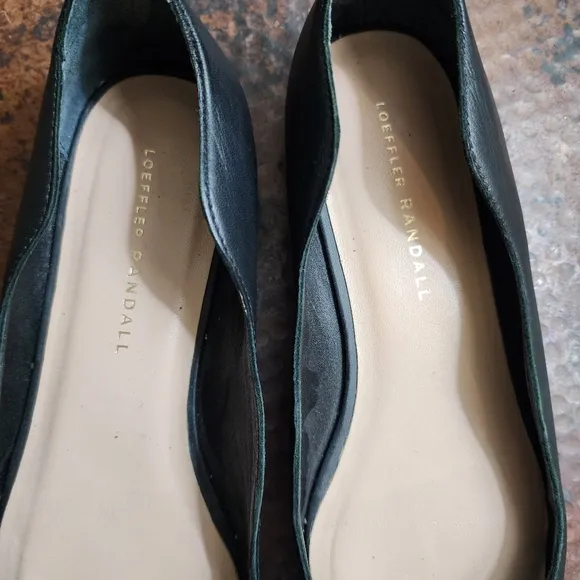 Loeffler Randall Milla Scallop Flat in Black
