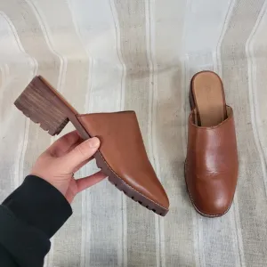 Madewell The Mindy Lugsole Mule in Leather Tan Brown Size 7.5