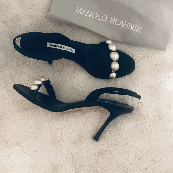 Manolo Blahnik sandals NWT