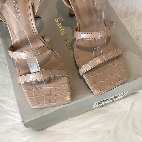 MARC FISHER DERIC2 ANKLE STRAP SQ TOE CROC EMBOSSED SANDALS NIB SZ 8