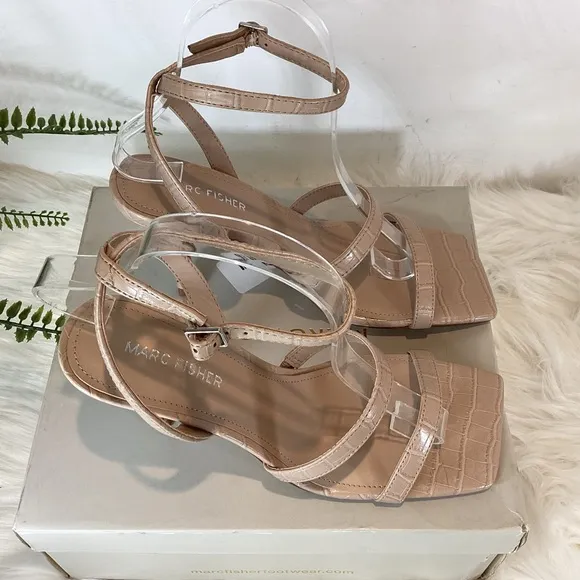 MARC FISHER DERIC2 ANKLE STRAP SQ TOE CROC EMBOSSED SANDALS NIB SZ 8
