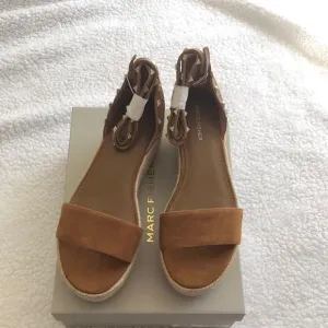 Marc Fisher Jazlyn Light Brown Suede Studded Espadrilles Size 9.5 M NIB