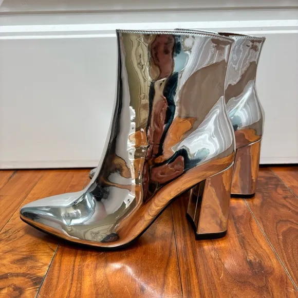 Matiko Metallic Silver Pointed Toe Block Heel Booties 7.5