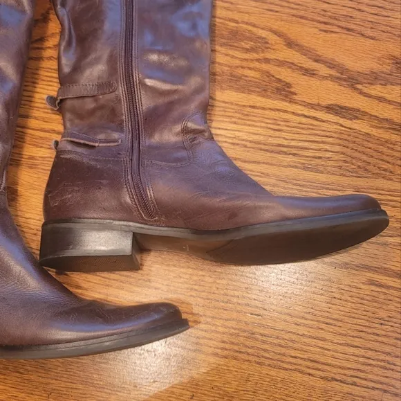 Matisse Brown Distressed Genuine Leather Tall Shoes Boots Size 8
