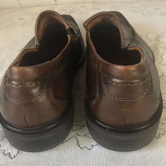 Men's ECCO Helsinki Classic Bike Toe Pull-On Loafers in Coffee. Size 46 (US-13)