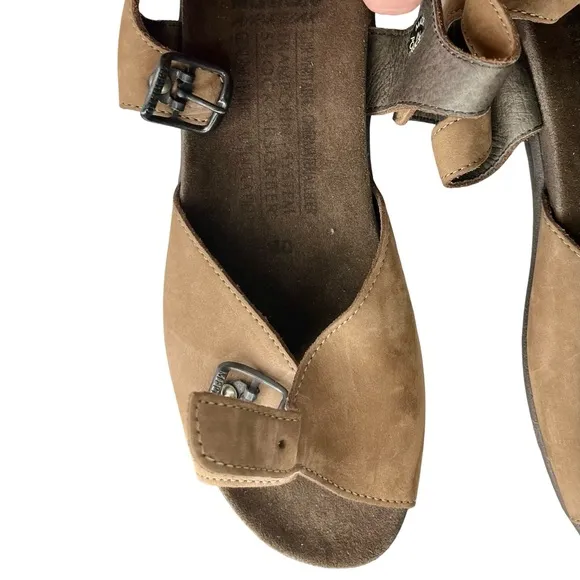 Mephisto Brown Leather Sandals with Adjustable Straps