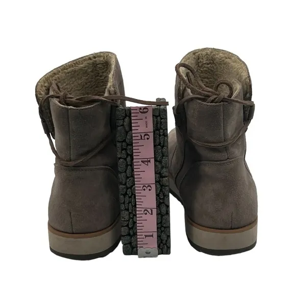Merrell Gray Juno Bluff Polar Waterproof Ankle Boots Size 8.5 Women's