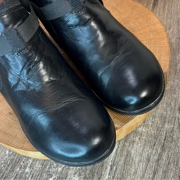 *Merrell | Harness Heels Ankle Boots in Black J48736 1349558 Size 8