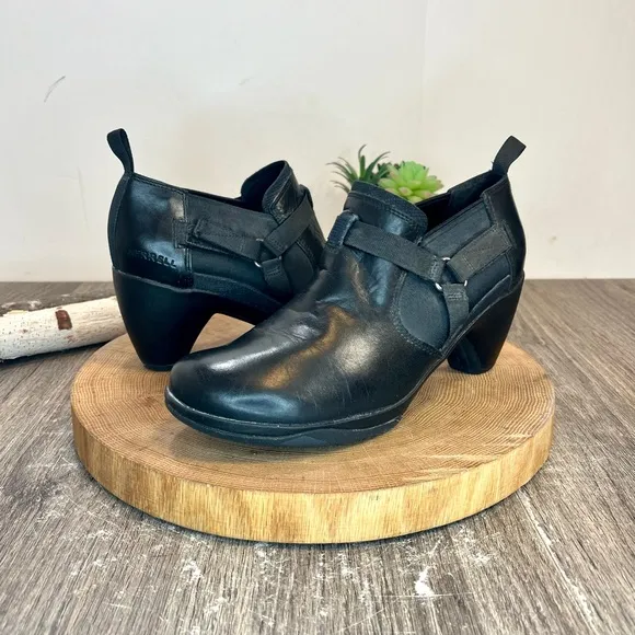 *Merrell | Harness Heels Ankle Boots in Black J48736 1349558 Size 8