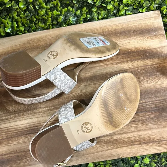 Michael Kors Cream Thong Sandals