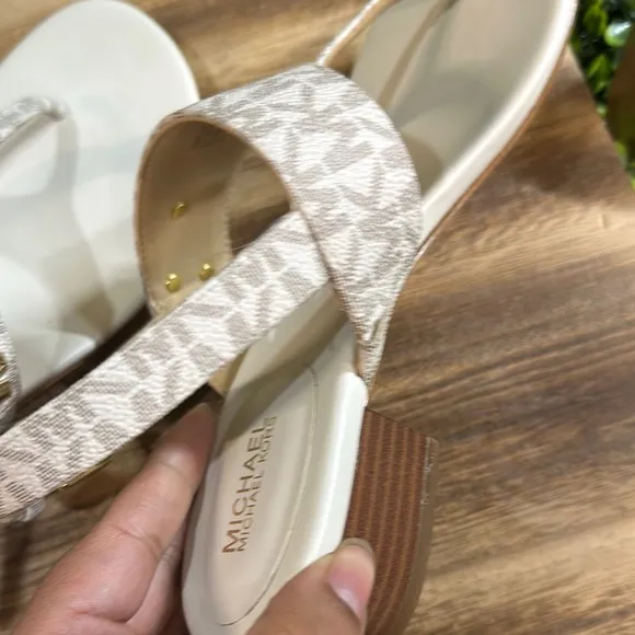 Michael Kors Cream Thong Sandals