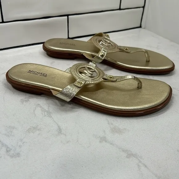Michael Kors Metallic Gold Melodie Thong Sandal Size 10