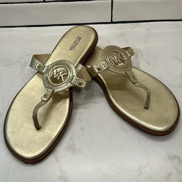 Michael Kors Metallic Gold Melodie Thong Sandal Size 10
