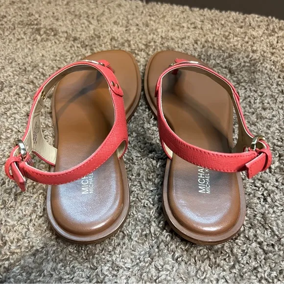 Michael Kors MK Plate Flat Thong Pink Sandals, Size 7 1/2