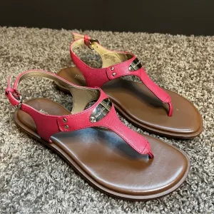 Michael Kors MK Plate Flat Thong Pink Sandals, Size 7 1/2