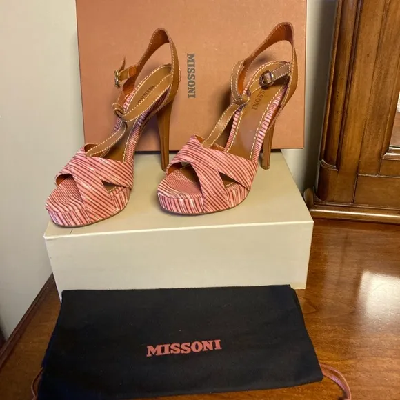 Missoni Italian Designer Signature Pink &amp; Tan T-Strap High Heel Sandals