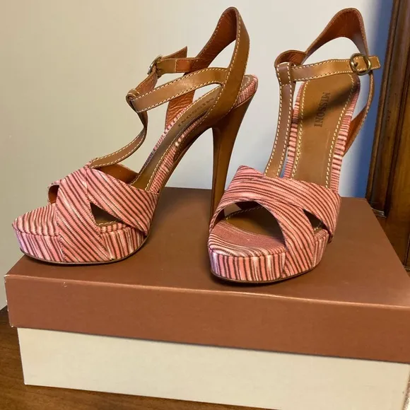 Missoni Italian Designer Signature Pink &amp; Tan T-Strap High Heel Sandals