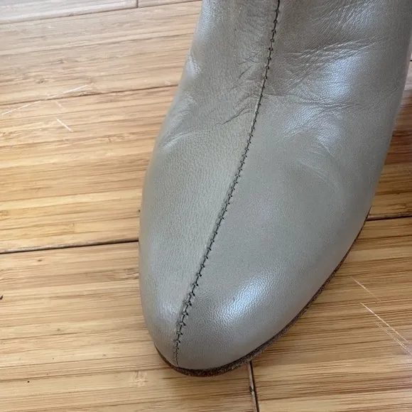 Miu Miu Leather High Heel Ankle  Boots Light Grey Size 36 / US 6