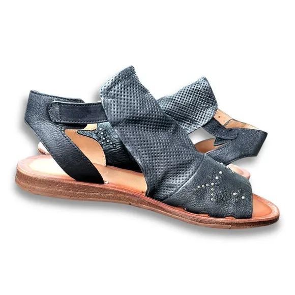 Mix Mooz Fifi Black Leather Hook &amp; Loop Strap Sandals Womens Sz 11 NWOB