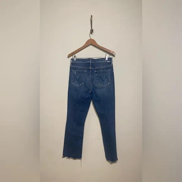 MOTHER The Insider Crop Step Chew Jeans in Dancing On Coals