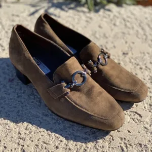 Munro Gryffin Bit toasted sesame suede loafers gold tone hardware pilgrim shoe