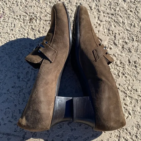 Munro Gryffin Bit toasted sesame suede loafers gold tone hardware pilgrim shoe