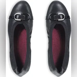 Munro Women’s Size 8 Ivy Ballet Flat Black Leather Slip On Comfort