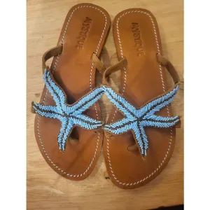 Mystique Thong Brown Leather Sandals w/ Turquoise Beaded Starfish Size 7