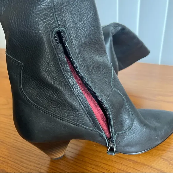 Naked Feet Semper Leather Boots Size 6.5 Black