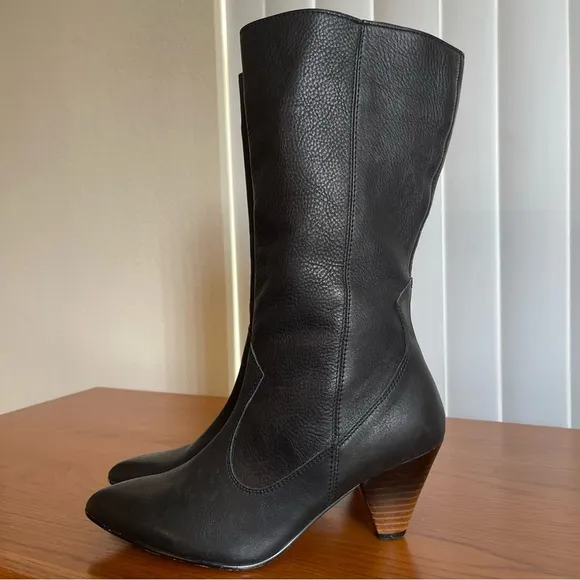 Naked Feet Semper Leather Boots Size 6.5 Black