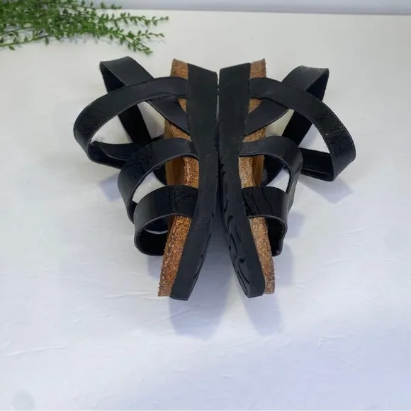 Naot Israel Sharon Black Thread Cork Leather Sandals Size 38 US 7 With Box