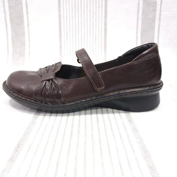 NAOT Shoes Womens 8.5 EU 39 Tone Mary Jane Brown Round Toe Comfort Teacher Flats
